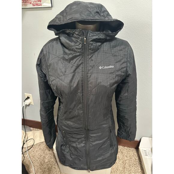 Columbia Jackets & Blazers - Columbia OmniHeat Women’s Medium Black Quilted Parka
